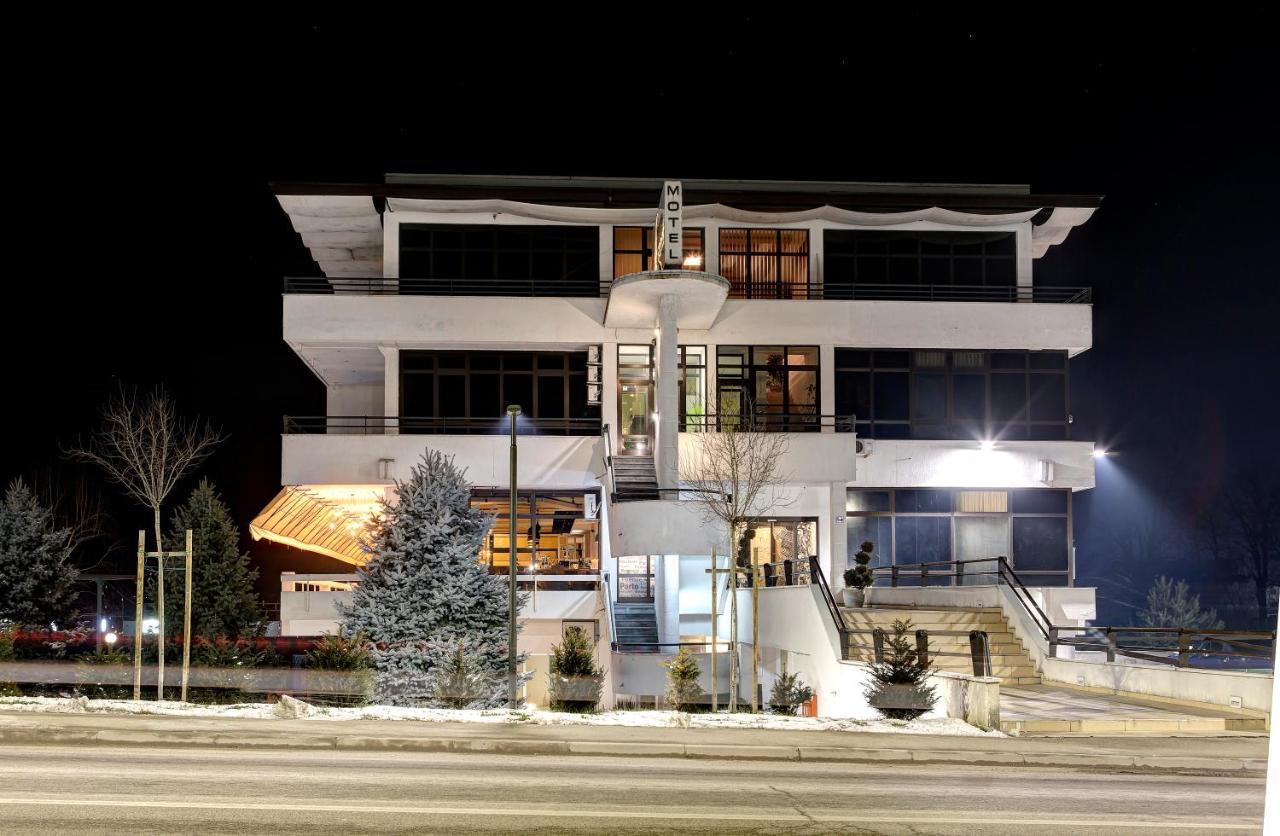 Hotel Le Pont Prijedor Bagian luar foto