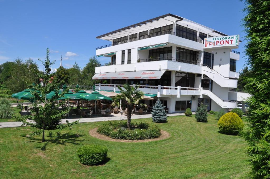 Hotel Le Pont Prijedor Bagian luar foto